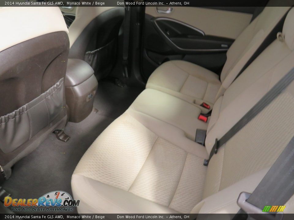 Rear Seat of 2014 Hyundai Santa Fe GLS AWD Photo #22