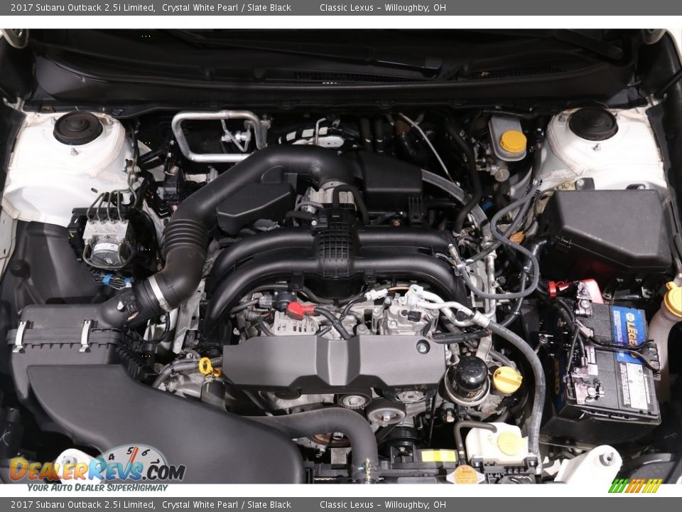 2017 Subaru Outback 2.5i Limited Crystal White Pearl / Slate Black Photo #19