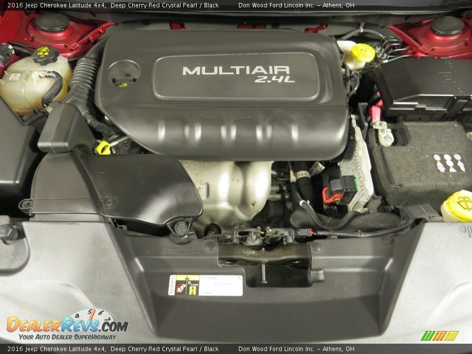 2016 Jeep Cherokee Latitude 4x4 Deep Cherry Red Crystal Pearl / Black Photo #6
