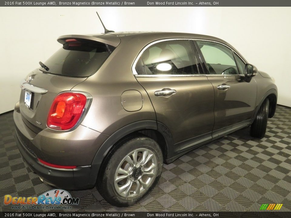 Bronzo Magnetico (Bronze Metallic) 2016 Fiat 500X Lounge AWD Photo #12