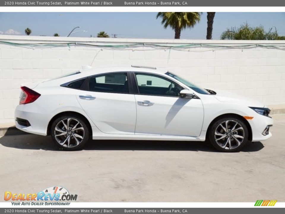 2020 Honda Civic Touring Sedan Platinum White Pearl / Black Photo #8