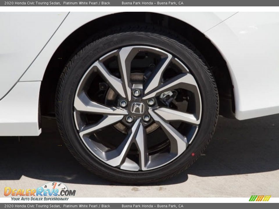 2020 Honda Civic Touring Sedan Platinum White Pearl / Black Photo #12