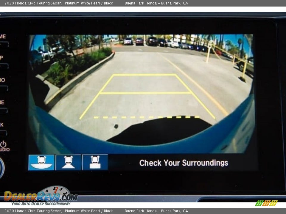 2020 Honda Civic Touring Sedan Platinum White Pearl / Black Photo #14