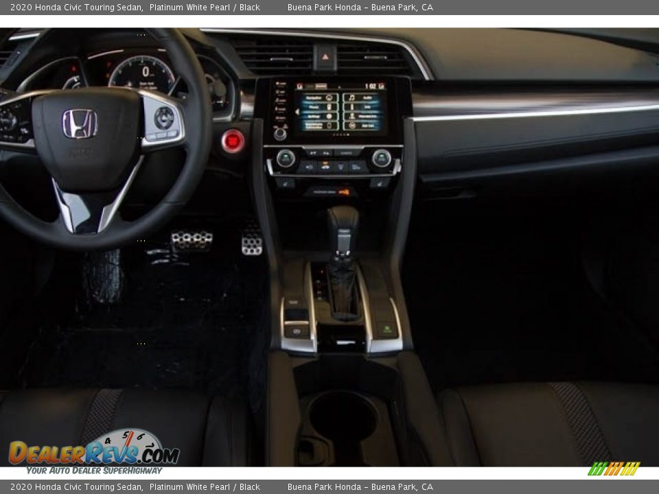 2020 Honda Civic Touring Sedan Platinum White Pearl / Black Photo #18