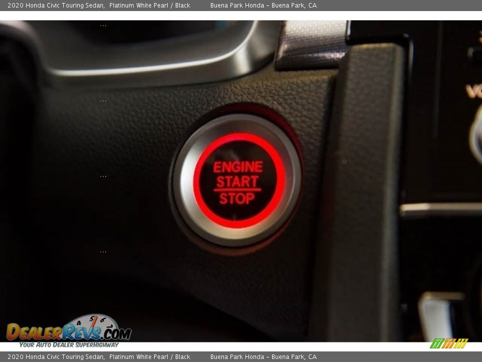 2020 Honda Civic Touring Sedan Platinum White Pearl / Black Photo #23