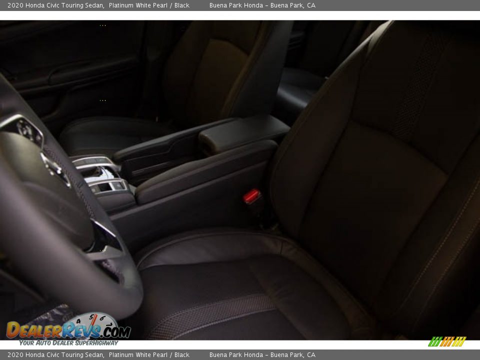 2020 Honda Civic Touring Sedan Platinum White Pearl / Black Photo #24