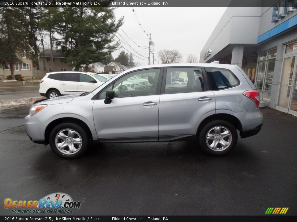 2016 Subaru Forester 2.5i Ice Silver Metallic / Black Photo #9