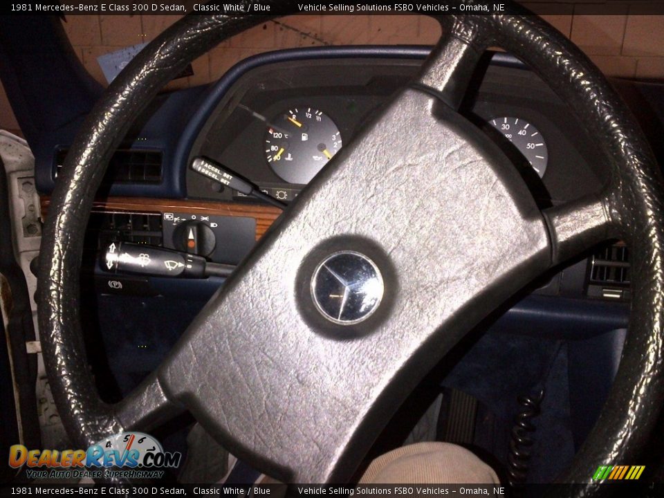 1981 Mercedes-Benz E Class 300 D Sedan Steering Wheel Photo #3