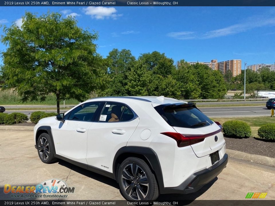 2019 Lexus UX 250h AWD Eminent White Pearl / Glazed Caramel Photo #4