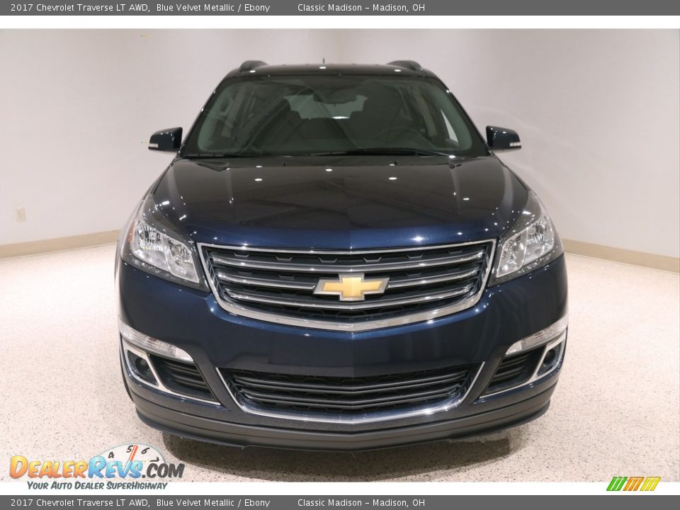 2017 Chevrolet Traverse LT AWD Blue Velvet Metallic / Ebony Photo #2