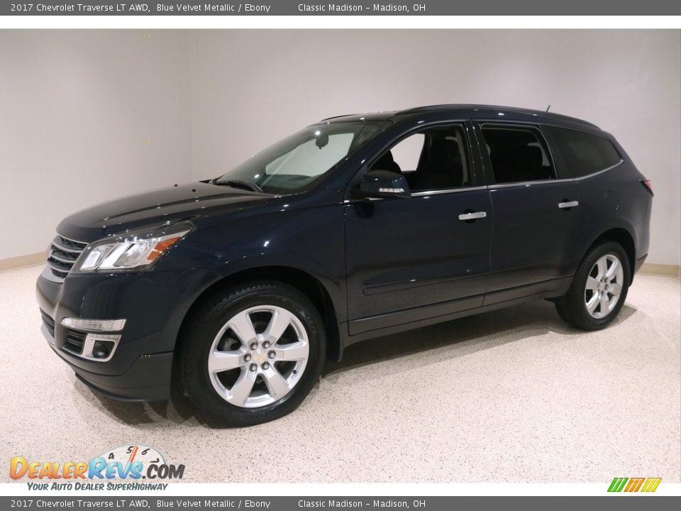 2017 Chevrolet Traverse LT AWD Blue Velvet Metallic / Ebony Photo #3