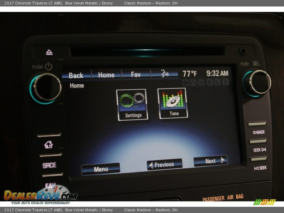 2017 Chevrolet Traverse LT AWD Blue Velvet Metallic / Ebony Photo #14