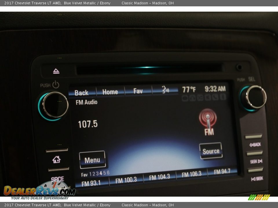 2017 Chevrolet Traverse LT AWD Blue Velvet Metallic / Ebony Photo #15
