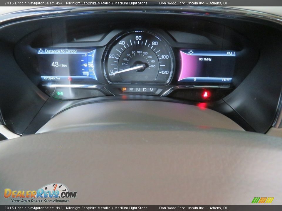 2016 Lincoln Navigator Select 4x4 Gauges Photo #31