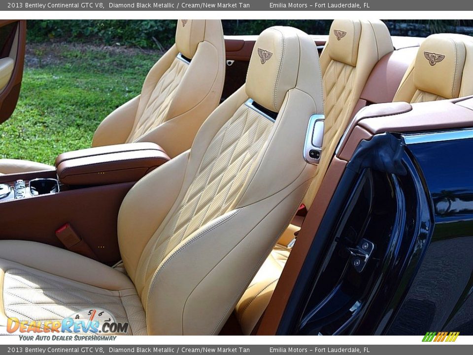 Front Seat of 2013 Bentley Continental GTC V8  Photo #23