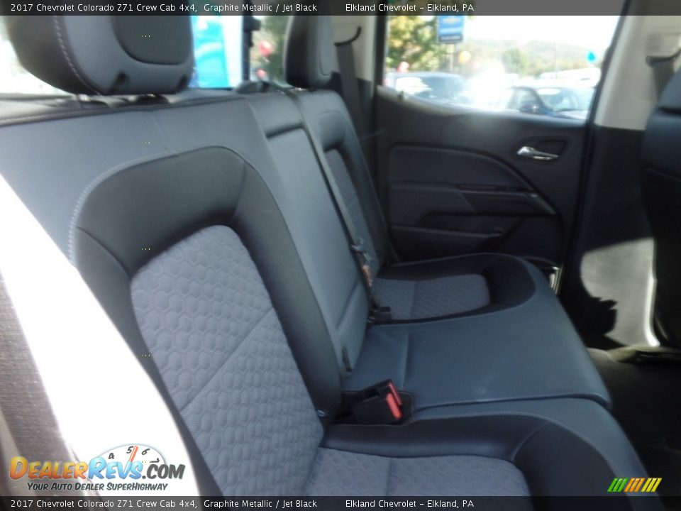 2017 Chevrolet Colorado Z71 Crew Cab 4x4 Graphite Metallic / Jet Black Photo #17