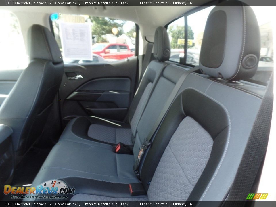 2017 Chevrolet Colorado Z71 Crew Cab 4x4 Graphite Metallic / Jet Black Photo #18