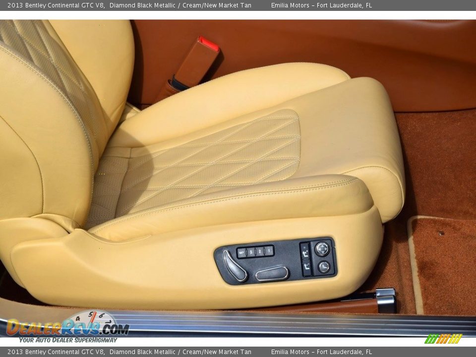 Front Seat of 2013 Bentley Continental GTC V8  Photo #34