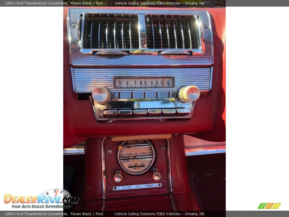 Controls of 1960 Ford Thunderbird Convertible Photo #3