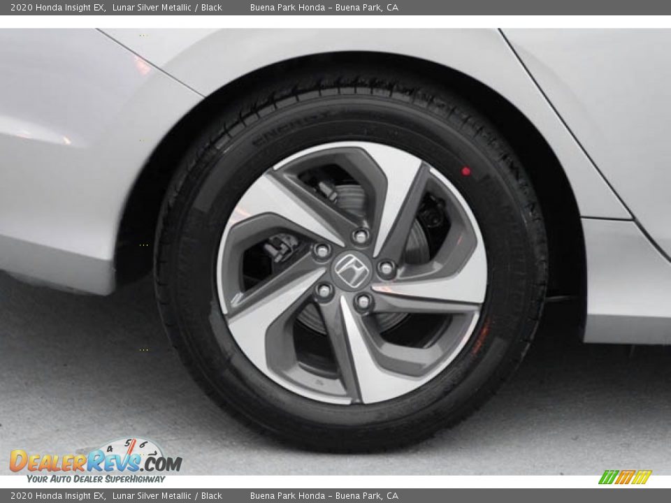 2020 Honda Insight EX Wheel Photo #11