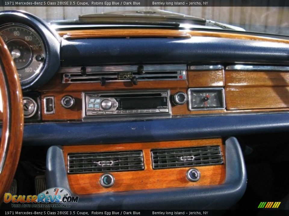1971 Mercedes-Benz S Class 280SE 3.5 Coupe Robins Egg Blue / Dark Blue Photo #9