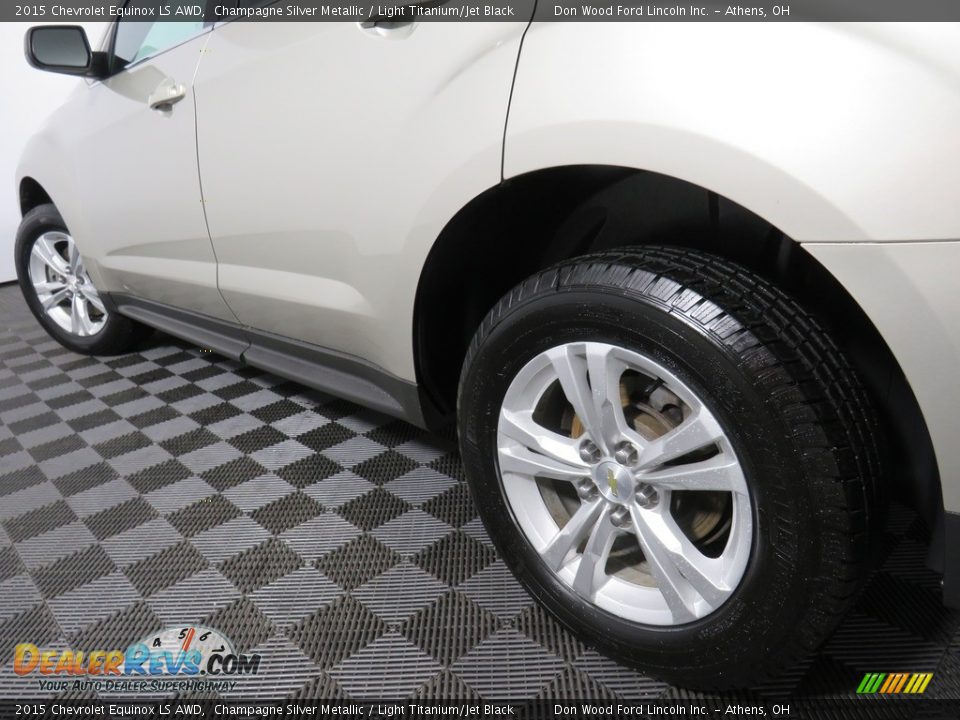 2015 Chevrolet Equinox LS AWD Champagne Silver Metallic / Light Titanium/Jet Black Photo #9
