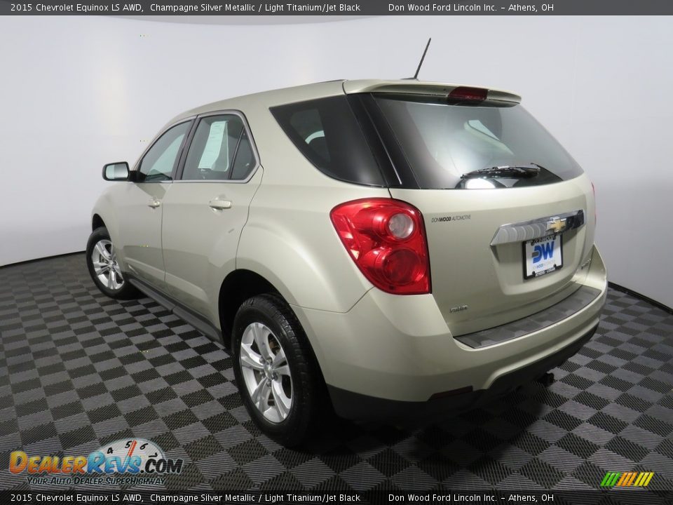 2015 Chevrolet Equinox LS AWD Champagne Silver Metallic / Light Titanium/Jet Black Photo #10