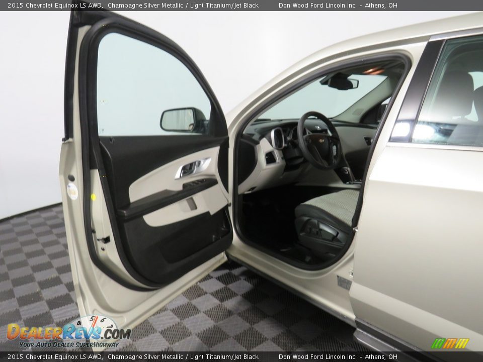 2015 Chevrolet Equinox LS AWD Champagne Silver Metallic / Light Titanium/Jet Black Photo #27