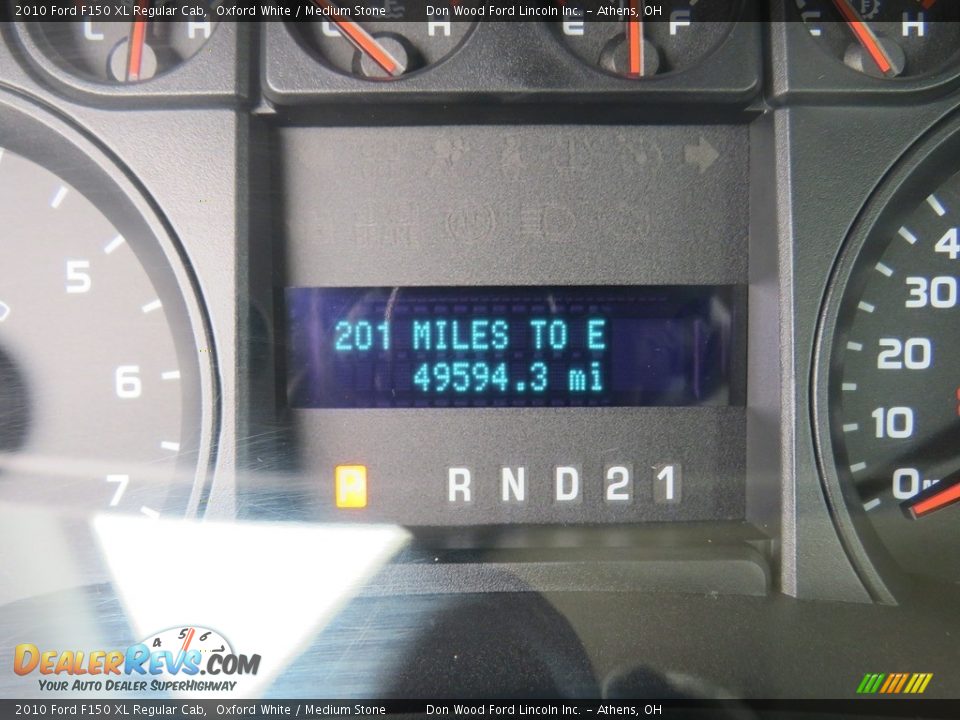 2010 Ford F150 XL Regular Cab Oxford White / Medium Stone Photo #22
