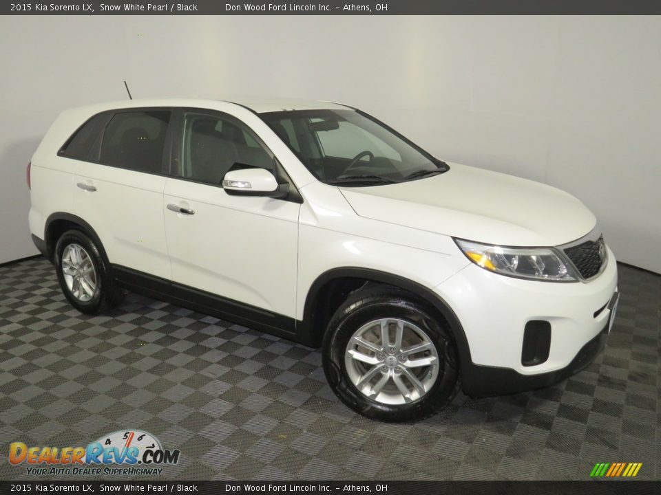 2015 Kia Sorento LX Snow White Pearl / Black Photo #2