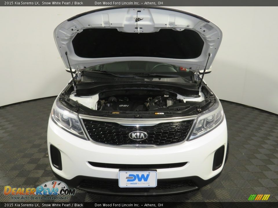 2015 Kia Sorento LX Snow White Pearl / Black Photo #5
