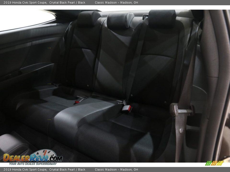 2019 Honda Civic Sport Coupe Crystal Black Pearl / Black Photo #17