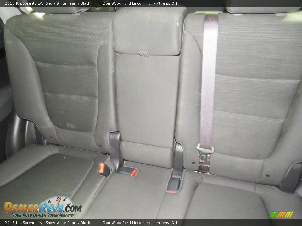 2015 Kia Sorento LX Snow White Pearl / Black Photo #20