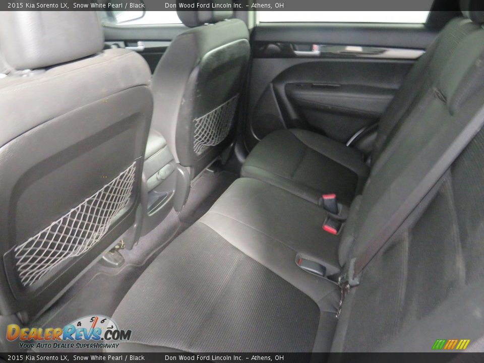 2015 Kia Sorento LX Snow White Pearl / Black Photo #22