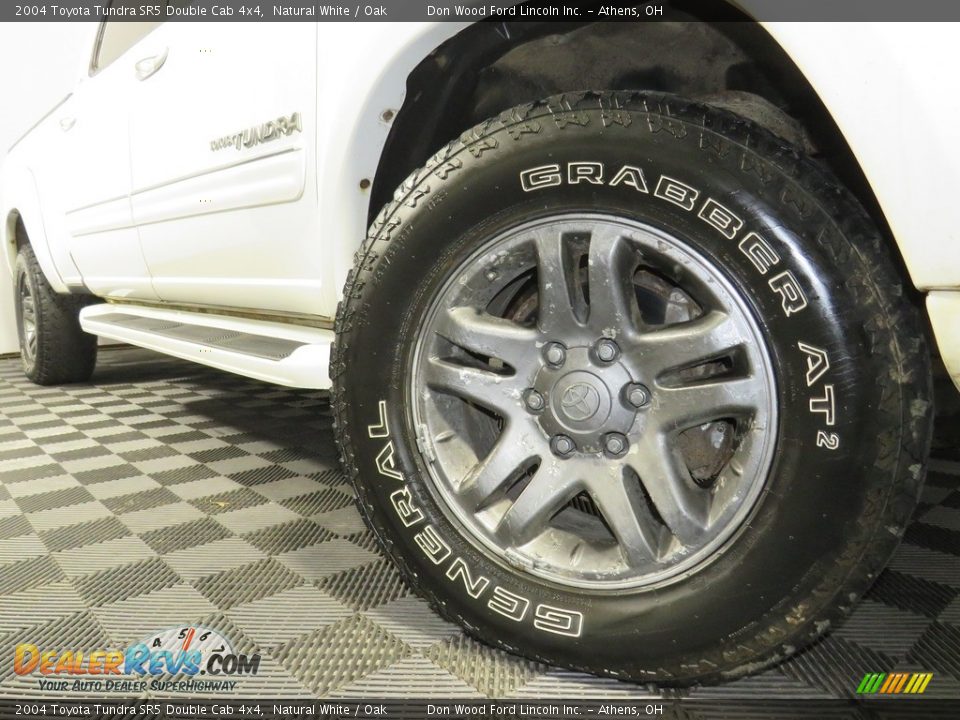2004 Toyota Tundra SR5 Double Cab 4x4 Natural White / Oak Photo #3