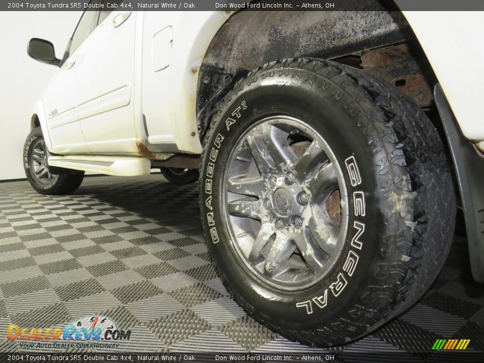 2004 Toyota Tundra SR5 Double Cab 4x4 Natural White / Oak Photo #10