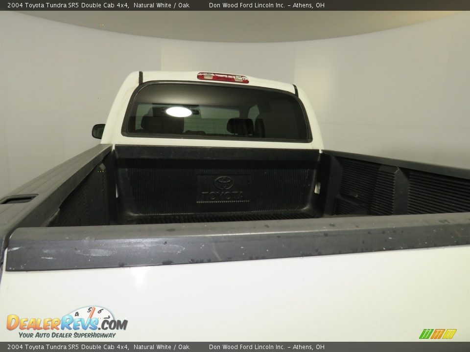 2004 Toyota Tundra SR5 Double Cab 4x4 Natural White / Oak Photo #12