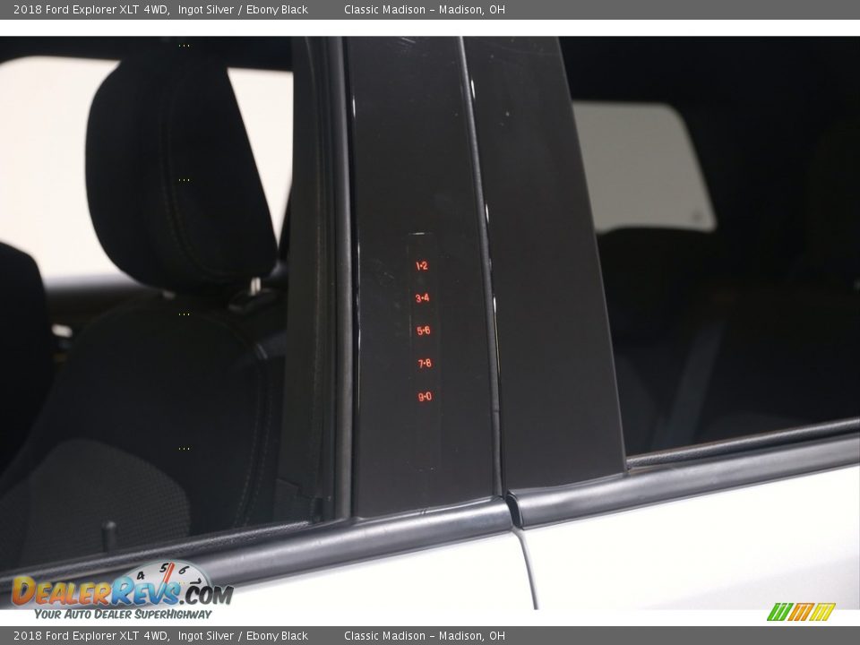 2018 Ford Explorer XLT 4WD Ingot Silver / Ebony Black Photo #4