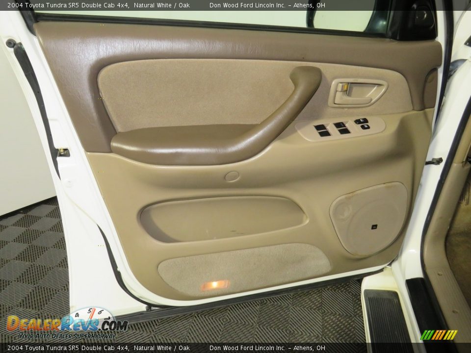 2004 Toyota Tundra SR5 Double Cab 4x4 Natural White / Oak Photo #15