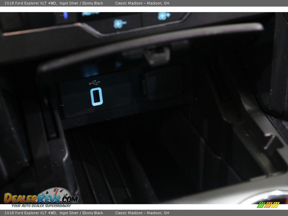 2018 Ford Explorer XLT 4WD Ingot Silver / Ebony Black Photo #20