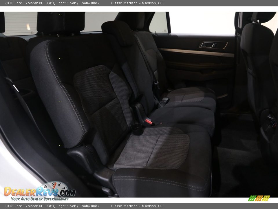 2018 Ford Explorer XLT 4WD Ingot Silver / Ebony Black Photo #23