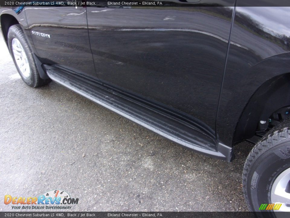 2020 Chevrolet Suburban LS 4WD Black / Jet Black Photo #18