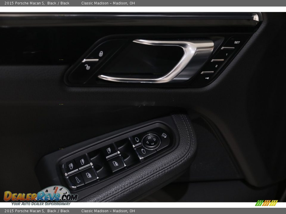 2015 Porsche Macan S Black / Black Photo #5