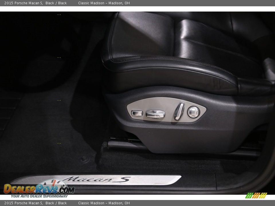 2015 Porsche Macan S Black / Black Photo #6