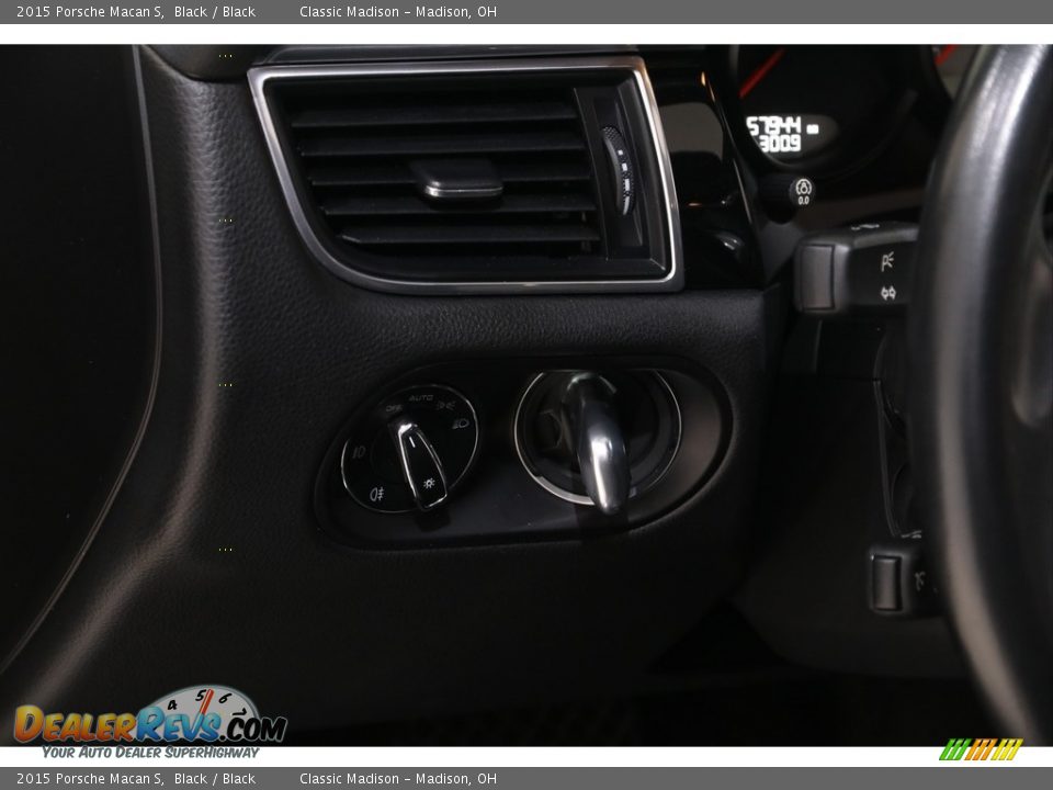 2015 Porsche Macan S Black / Black Photo #7