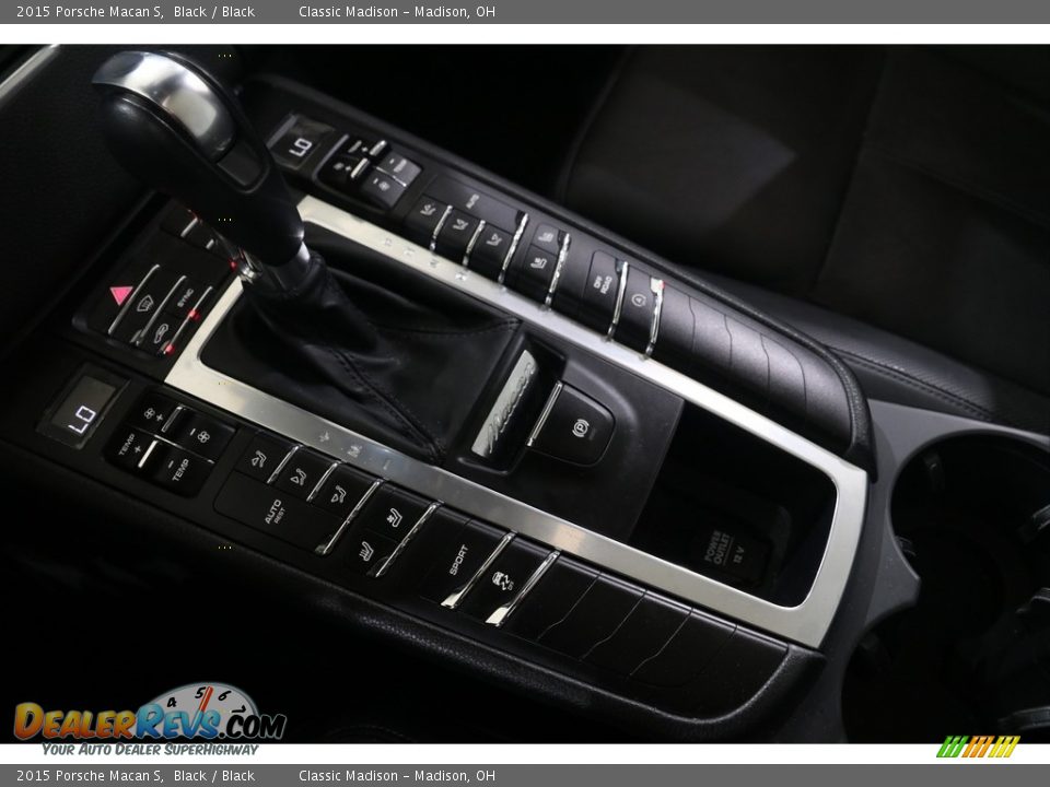 2015 Porsche Macan S Black / Black Photo #31