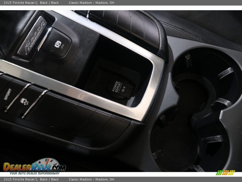 2015 Porsche Macan S Black / Black Photo #35