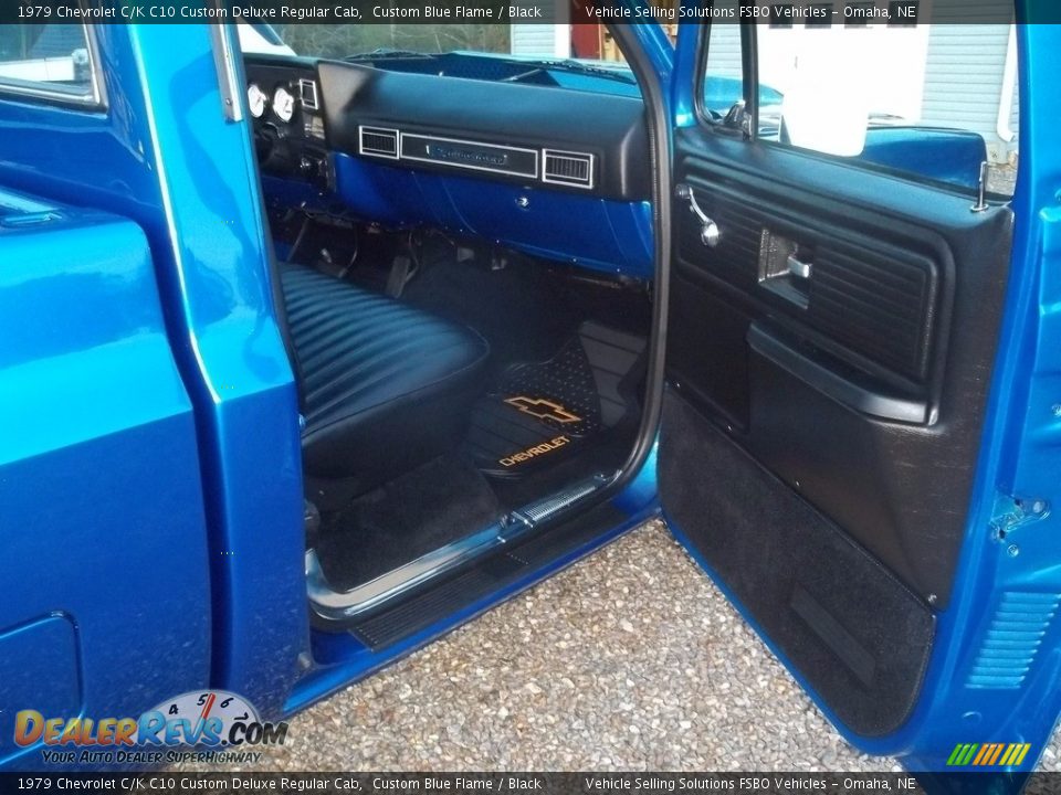 Front Seat of 1979 Chevrolet C/K C10 Custom Deluxe Regular Cab Photo #7