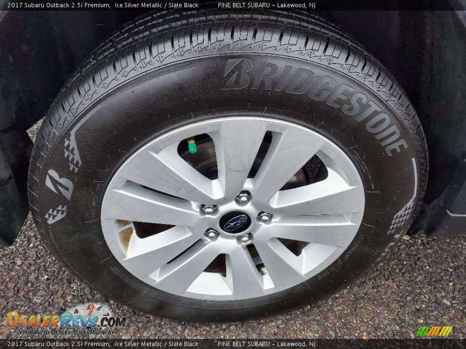 2017 Subaru Outback 2.5i Premium Ice Silver Metallic / Slate Black Photo #31