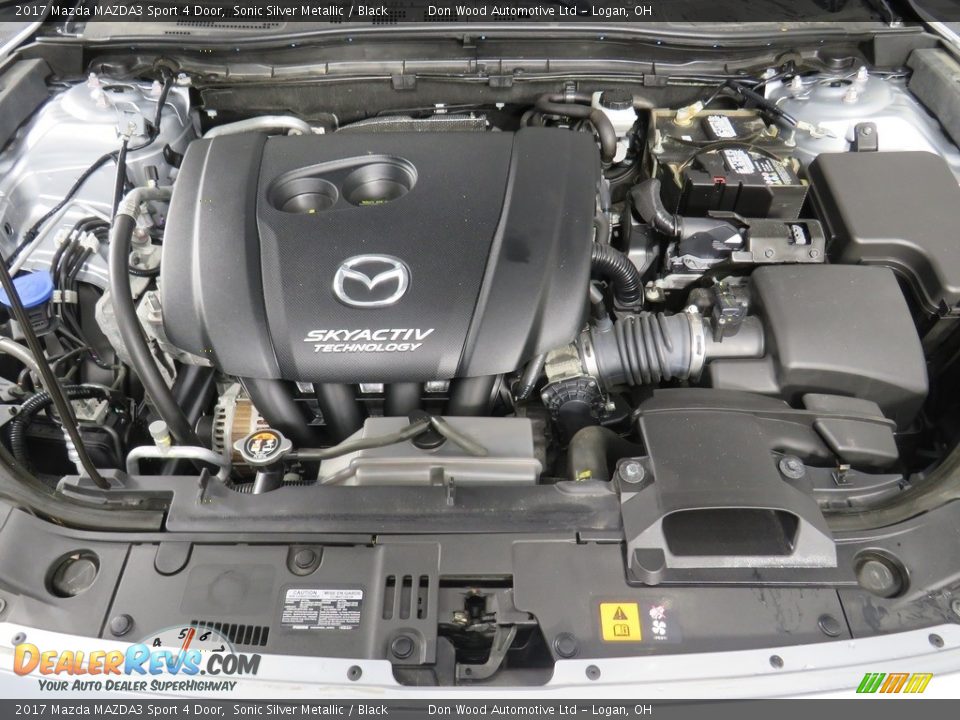 2017 Mazda MAZDA3 Sport 4 Door Sonic Silver Metallic / Black Photo #8